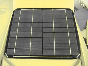 12 watt 6v solar panel RV or boat, robots,projects, mono solar cells battery chg - Picture 1 of 2