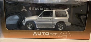 1/18 Autoart 1998 Mitsubishi Pajero Silver Diecast **READ** - Picture 1 of 21
