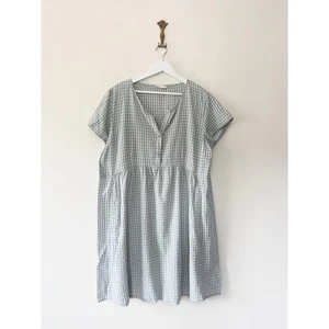 Poetry Kleid Gingham Leinen Baumwolle Gr. UK 16 Hängerchen Salbei Creme Taschen Scandi - Bild 1 von 10