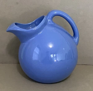 Vintage immergrün blau 8" geneigter Kugelkrug Eislippe ~ unglasierte Unterseite - Bild 1 von 12
