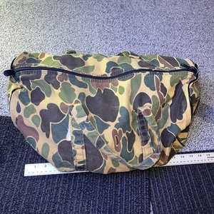 Vintage Duffel Bag Camo Small Duck Hunter Camouflage Range Ammo Travel Hunting - Picture 1 of 9