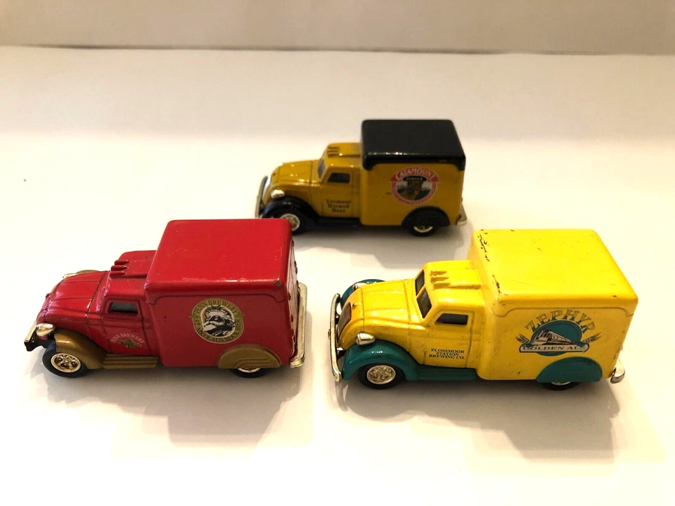 MATCHBOX 1938 AIRFLOW MB338 BREWERY LOT OF 3 1:80 SCALE - Image 1 of 4