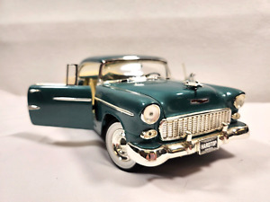 Vintage  ERTL CHevrolet BEL AIR 1955 1:18 Die Cast Collectable Car Green / Ivory