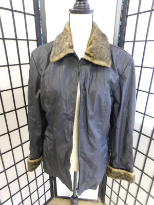 Chaqueta recortada de piel sintética para mujer Giacca talla grande Foto 1 de 4