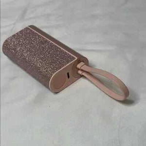 Veger Glitter Rose Gold Portable Charger GUC With Charging Cord - Picture 1 of 1