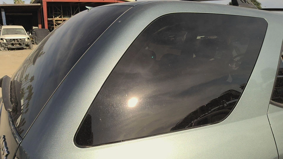 Quarter Glass/window ACURA MDX Right 01 02 03 04 05 06 - Image 1 of 1