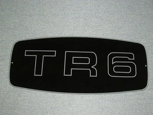 Großes 16" Triumph TR6 Grill Emblem Abzeichen Wandschild Dekor Männerhöhle - Bild 1 von 1