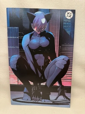 DC Absolute Batman #13 (1st Print) 1:50 INCV VIRGIN VAR CVR by (CA)Nick Dragotta - Image 1 of 3