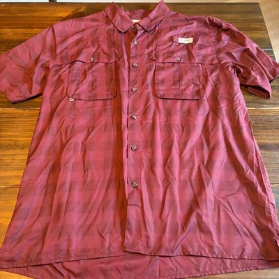Magellan Fish Gear Shirt Mens Size L  Relaxed Fit Moisture Wicking Vent Via Red - Image 1 of 4