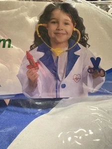 NWT Imaginarium  Doctor Dress Up AD23003 8 Pieces In Total Halloween Costume - Picture 1 of 1
