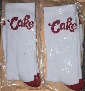 Cake Coca-Cola Style Crew Socken.  2 Paar Neu im Karton - Bild 1 von 1
