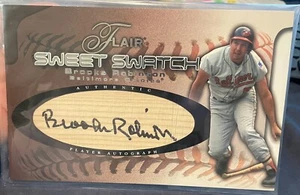 Brooks Robinson 2002 Fleer Flair Sweet Swatch Player Autograph Box Topper Auto - Picture 1 of 2