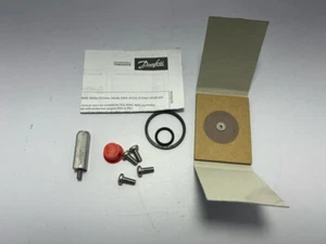 Danfoss EVR 10 Service Kit 032F0185 - Picture 1 of 4