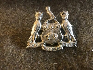 Primera Guerra Mundial Gorra del ejército británico insignia regimiento de amigos de Leeds - reproducción - Imagen 1 de 1
