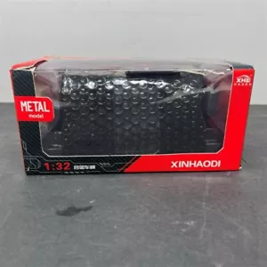 Xinhaodi 1:32 Tesla Cybertruck Metal Model - Picture 1 of 3
