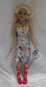 Hecho para adaptarse a TINY KITTY COLLIER #29 vestido, cartera, collar y pendientes, ropa - Imagen 1 de 3