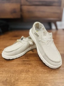 HEY DUDE Women’s Wendy Stretch Sparkling Beige Slip On Shoes US 9 - UK 7 - EU 40 - Picture 1 of 6