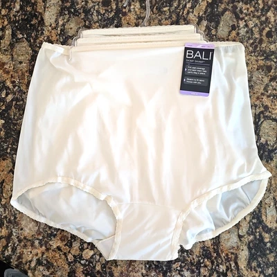 3PK Bali Skimp Skamp Full Coverage Briefs Size 11 / 4XL 2633 Panties Underwear - Image 1 of 3