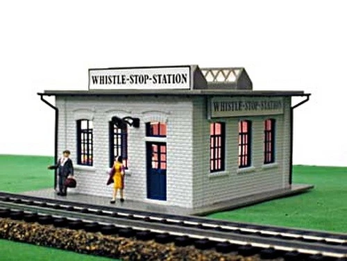 Model Power 562 HO Scale Whistle Stop Station Lighted W/2 Figures Assembled - Image 1 of 1