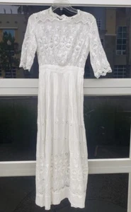 MAGNIFICENT Antique Edwardian 1900s 1910s Cotton Embroidered White Tea Dress XS - Picture 1 of 12