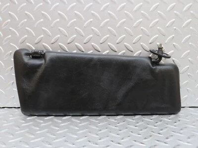 Parasol lado derecho negro Mercedes-Benz S123 240D camioneta 28220♂ Foto 1 de 4