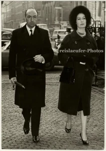 John Profumo con su esposa Valerie Hobson, foto original de aprox. 1955 - Imagen 1 de 1