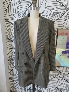 Vintage Anne Klein II black and tan zig zag design Blazer Marked Size 12 Petite - Picture 1 of 4