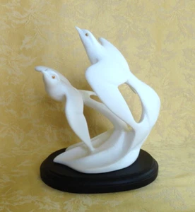 Lenox Fine Bone China Figurine Wind Dance 1994 National Audubon Society - Picture 1 of 9