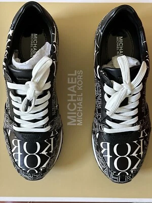 MICHAEL KORS - BILLIE TRAINER NEWSPRINT LOGO BRAND NEW BLACK/WHITE SNEAKERS 5.5M - Image 1 of 4