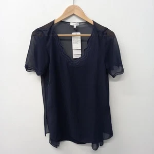 Reiss Blouse Top Womens Size UK 6 Navy Blue Scalloped Edge New NWT RMF08-RP - Picture 1 of 7
