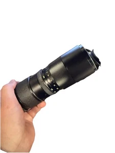 Vivitar Telephoto Lens with Protective Case - Picture 1 of 2