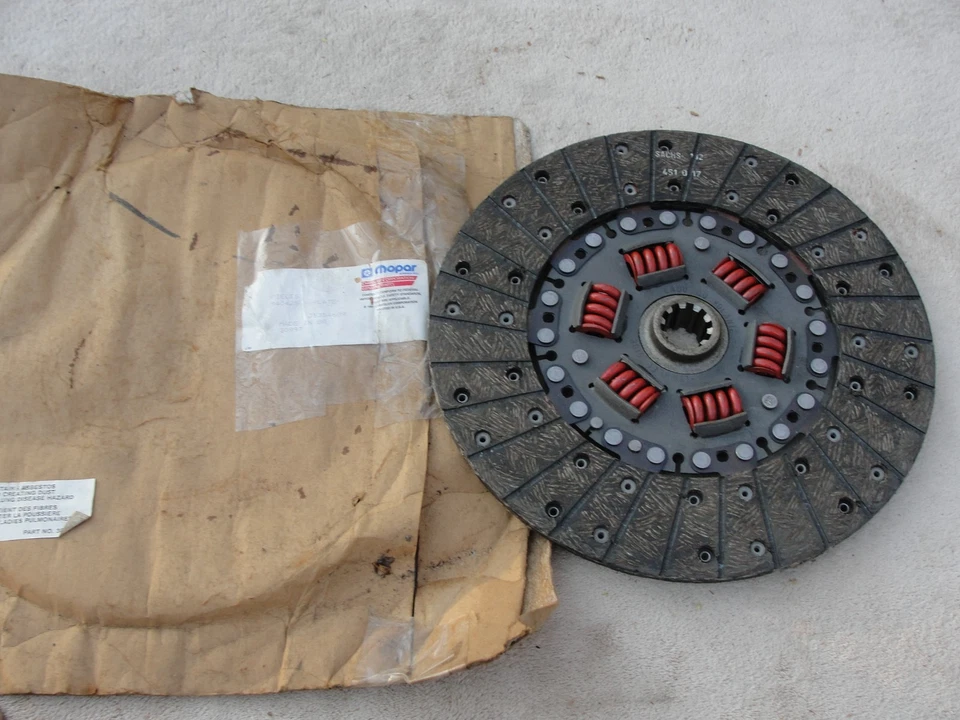 NOS AMC Mopar 10 1/2" DISCO EMBRAGUE 10 Spline Referencia Nº 5354689. Foto 1 de 4