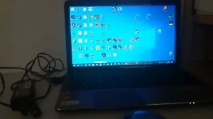 Toshiba Satellite S855D AMD Quad-core+mouse,Pwr,Windows 10, 8gb Ram,(See Photos) - Picture 1 of 11