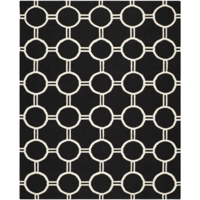 SAFAVIEH Dhurries DHU636A Handwoven Black / Ivory Rug - Image 1 of 4