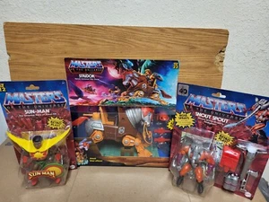 Masters Of The Universe Retro Play Stridor/Point Dread Talon+ 2 Figures NEW - Picture 1 of 19