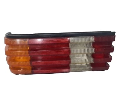Mercedes Benz Rear Tail Light Left 22072 W126 300SE 300SD 380SE 420SE 560SEL - Image 1 of 4
