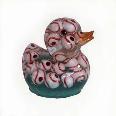 Pato de béisbol, regalo deportivo, regalo de pato, hecho a mano, arte de resina, con caja de regalo Foto 1 de 4