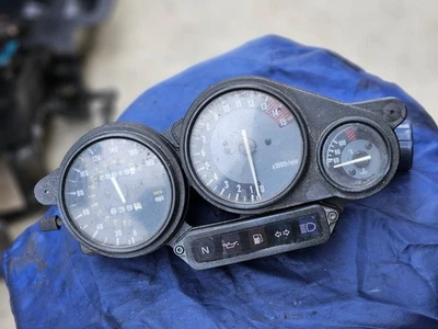97-07 YAMAHA  YZF 600 Display cluster gauge speed Tachometer OEM Foto 1 de 3