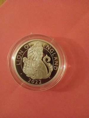 Sterlina d'argento 2022 Lion of England serie Tudor Beast 1 oz - Immagine 1 di 2