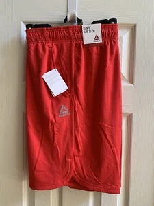NEW Reebok Men's Size XL Slim 9 Inch Neon Red Core Shorts w Moisture Management - Picture 1 of 6