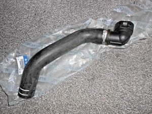 UPPER Radiator Hose for FIAT:STILO,STILO Multi Wagon, GENUINE PART 46847279 - Picture 1 of 2