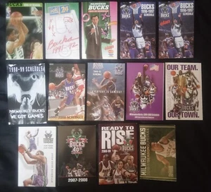 Milwaukee Bucks pocket schedule lot - Picture 1 of 1