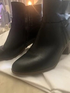 Botines Frye and Co Mujer Talla 9 M Negro Savi Tacón Apilado Botines - Imagen 1 de 7