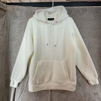 Sudadera con Capucha Mediana No Boundaries Para Hombres Blanca Peluche Imitación Sherpa Pullover Foto 1 de 4