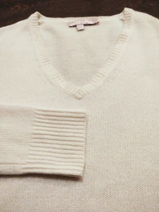 CALYPSO St. Barth Woman's V-Neck 100% CASHMERE (XS) Off-White Sweater - Picture 1 of 6