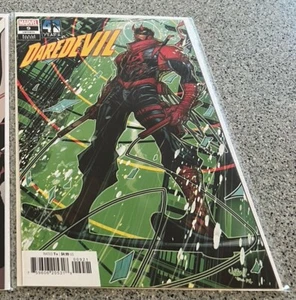 DAREDEVIL #9/671 (9.8) MAN WITHOUT FEAR/AHMED/MEYERS/2024 MARVEL COMICS - Picture 1 of 2