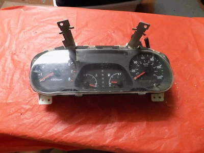 Cuadro de instrumentos Kia Sportage 2001 velocímetro automático Foto 1 de 3