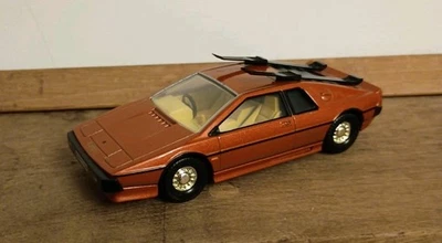 James Bond 007 Corgi Lotus Esprit Dicast Toy Car - Image 1 of 4