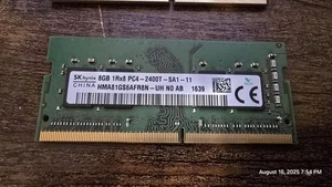 Hynix 1GB 2Rx16 PC2-6400S-666- 12 DDR 2 RAM - Picture 1 of 1