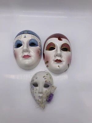 Lote De Colección De 3 Máscaras De Pared Cerámica Porcelana Mardi-Gras, Mascarada Foto 1 de 4
